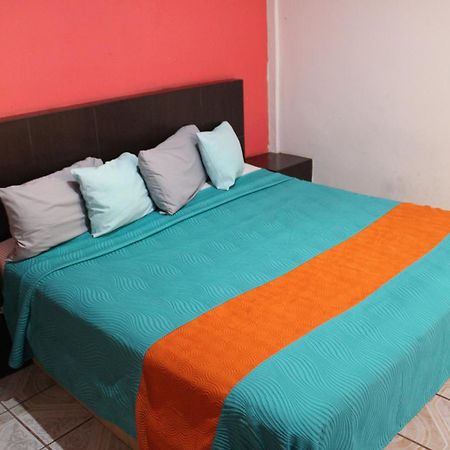 Hotel Guaranducha Inn カンペチェ エクステリア 写真