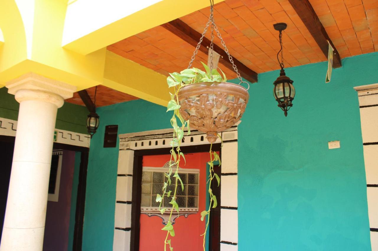 Hotel Guaranducha Inn カンペチェ エクステリア 写真