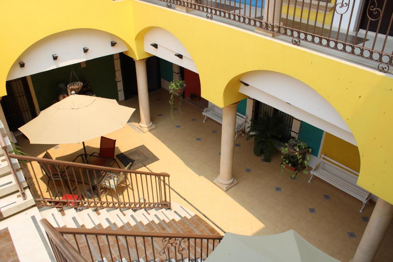 Hotel Guaranducha Inn カンペチェ エクステリア 写真